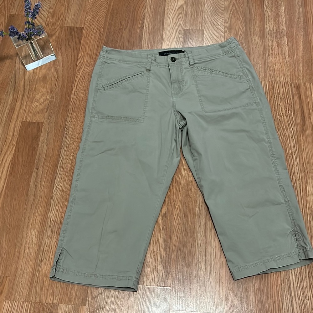 Calvin Klein Cropped Khaki Jeans Sz 10